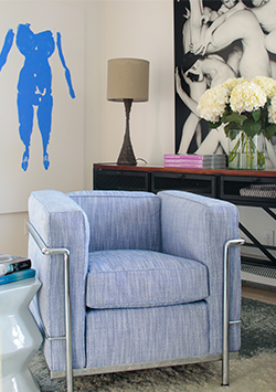 Hamptons Bungalow 2 - Living Room 